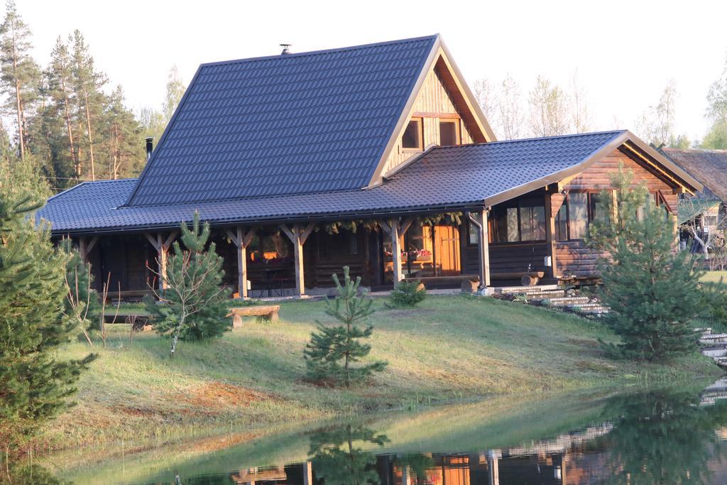 Viesu Maja Forrest Villa Dzimtmisa Luaran gambar