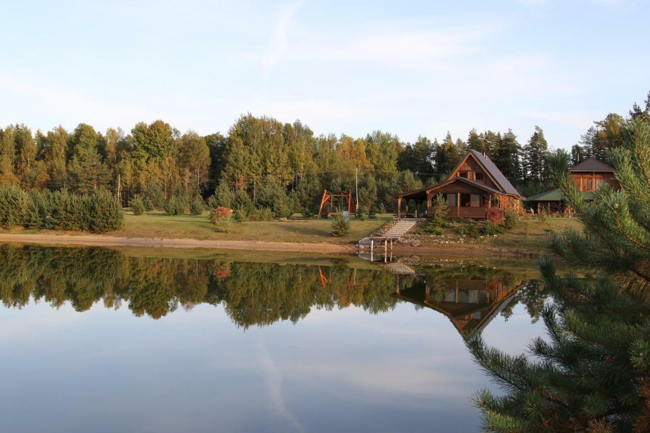 Viesu Maja Forrest Villa Dzimtmisa Luaran gambar